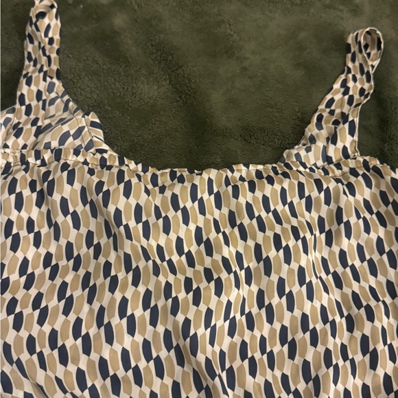 Ann Taylor Geometric Sleeveless Blouse - Picture 5 of 14